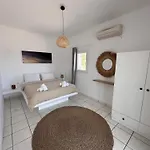 Revel Mykonos 3 公寓 *